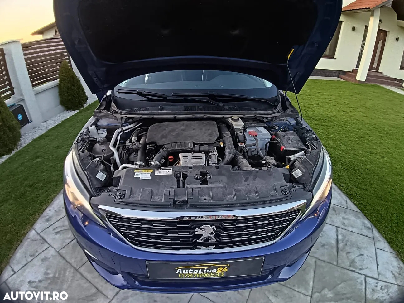 Peugeot 308 1.2 L PureTech Turbo Allure - 14
