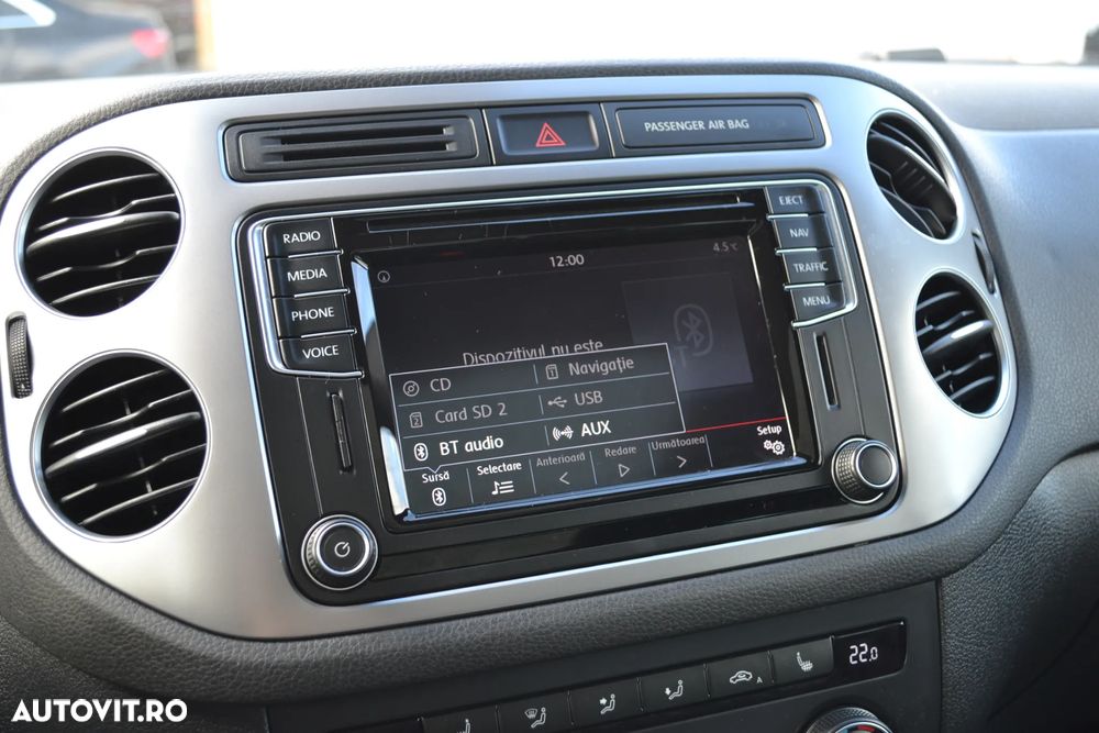 Volkswagen Tiguan - 26