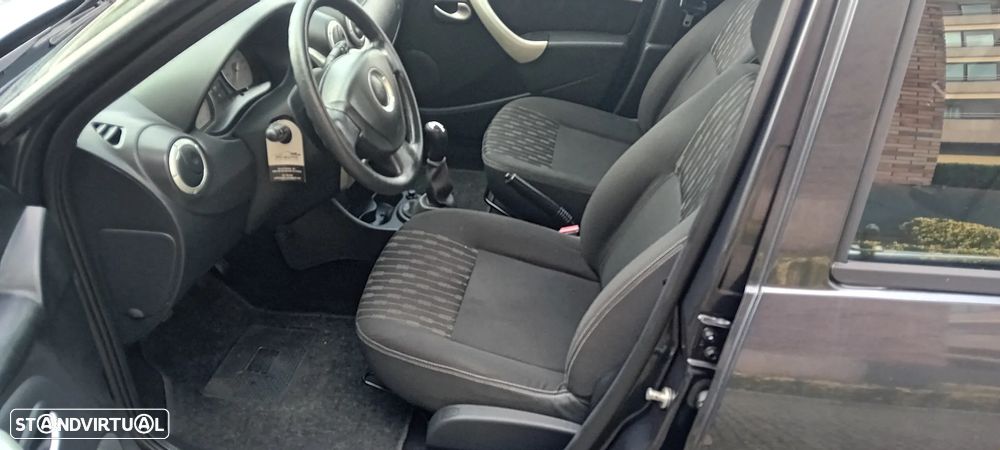 Dacia Sandero 1.2 16V Comfort - 9