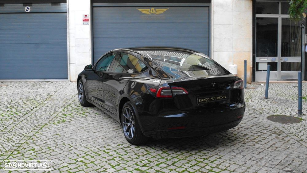 Tesla Model 3 Long Range Tração Traseira - 10