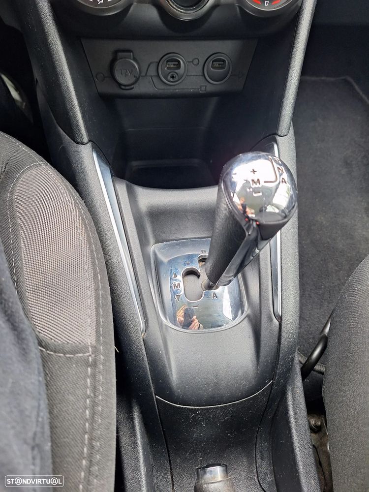 Peugeot 208 e-HDi 68 EGS5 Stop&Start Active - 1