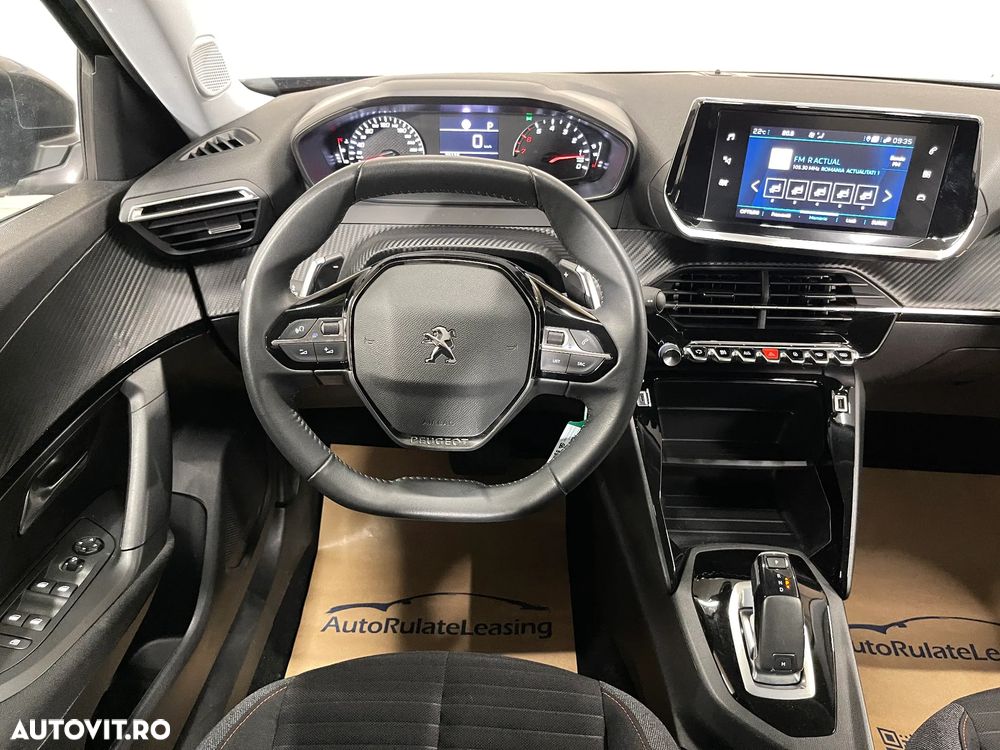 Peugeot 2008 PureTech 130 EAT8 Allure - 7