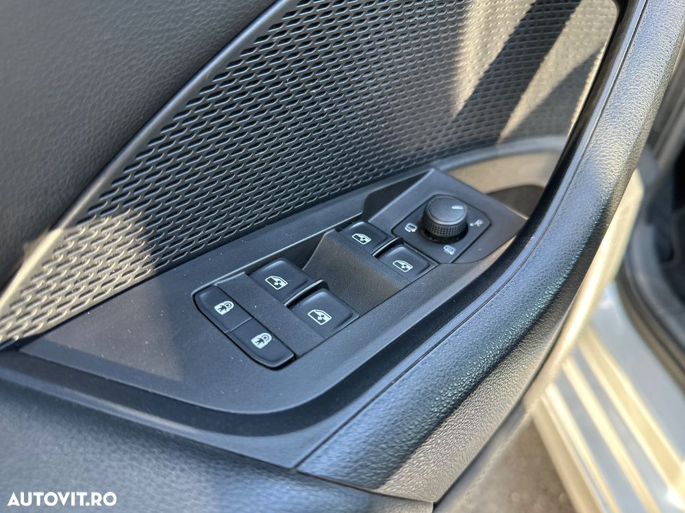 Skoda Octavia Combi 2.0 TDI Style - 33