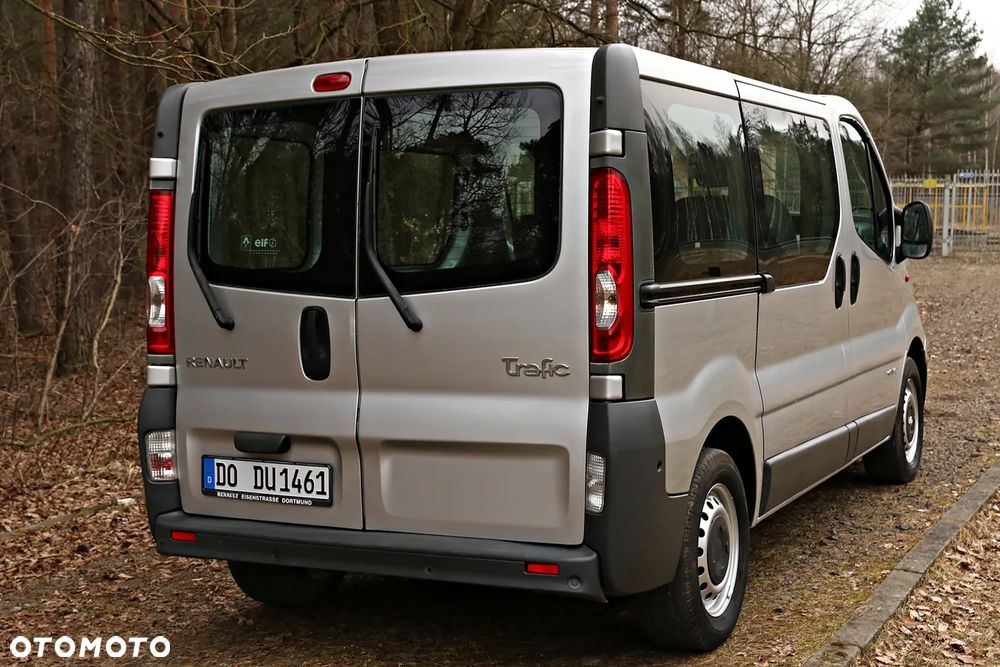 Renault Trafic - 23