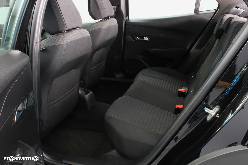 Peugeot 2008 1.2 PureTech Active Pack - 22