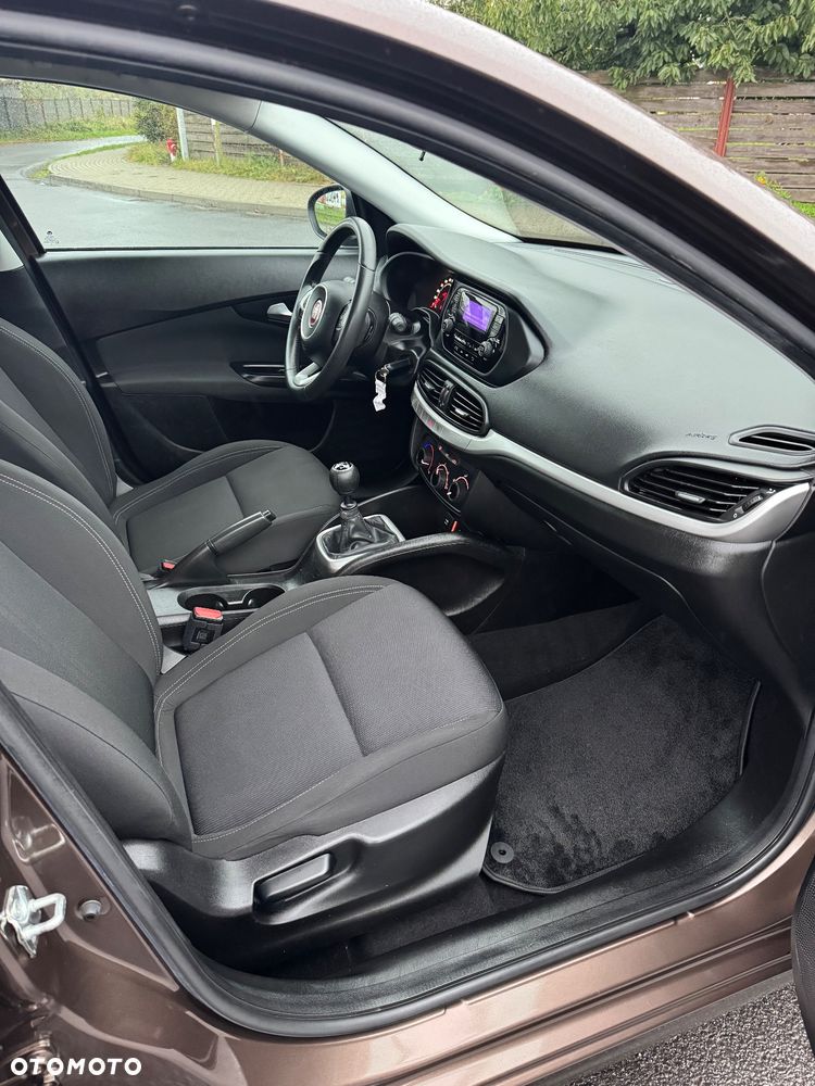 Fiat Tipo 1.4 16v Lounge - 16