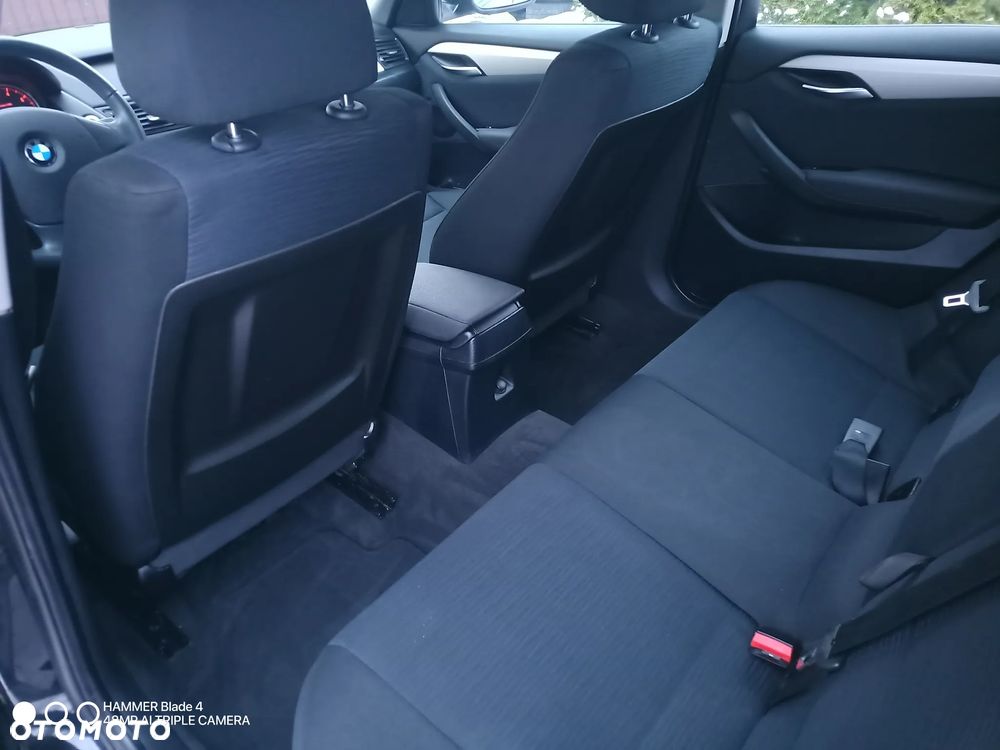 BMW X1 sDrive18i - 19