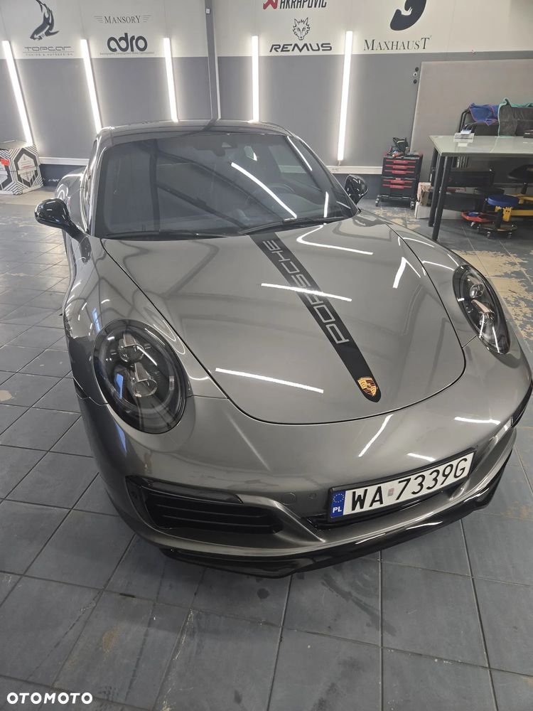 Porsche 911 Carrera 4S PDK - 5