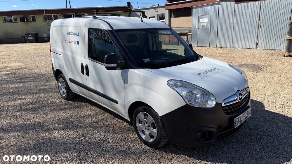 Opel Combo - 1