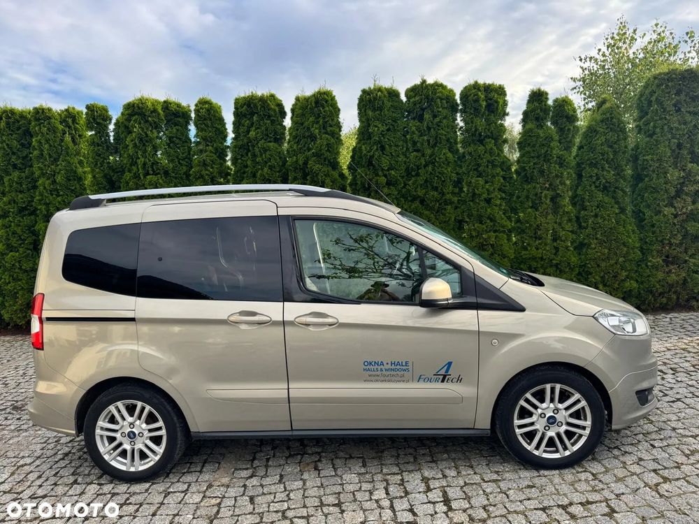 Ford Tourneo Courier - 1