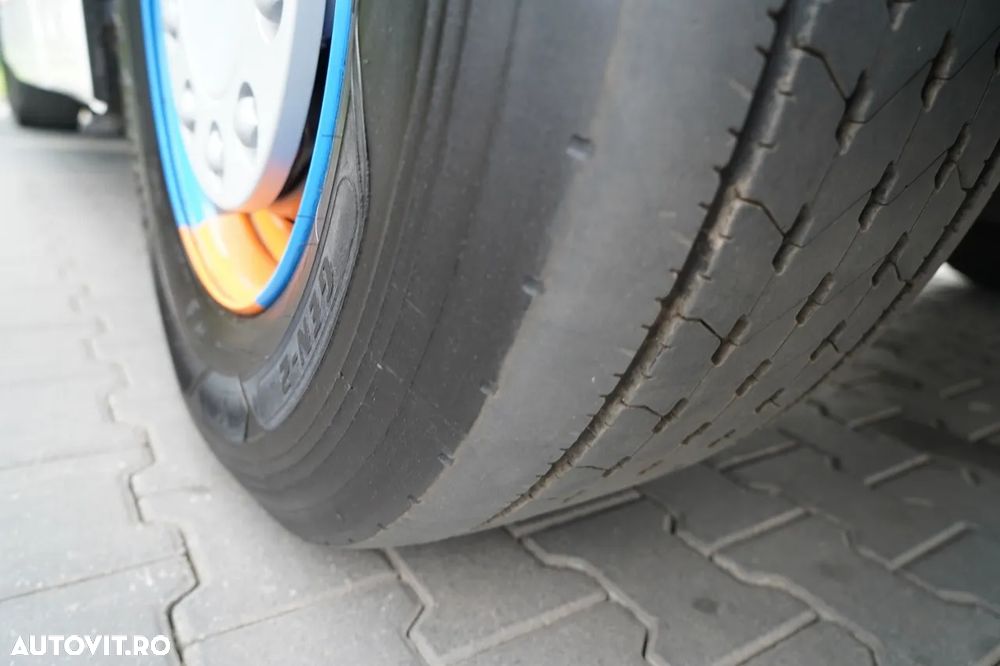 Renault T 520 / RETARDER / PIELE / LIMITED / TEAM ALPINE 66/99 - 19