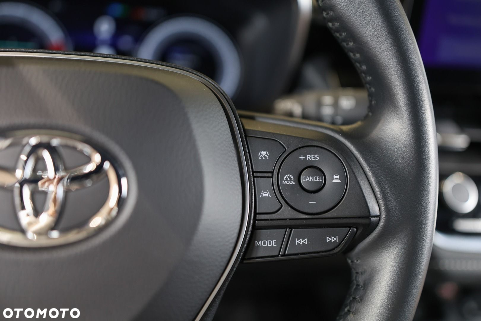 Toyota Corolla - 28
