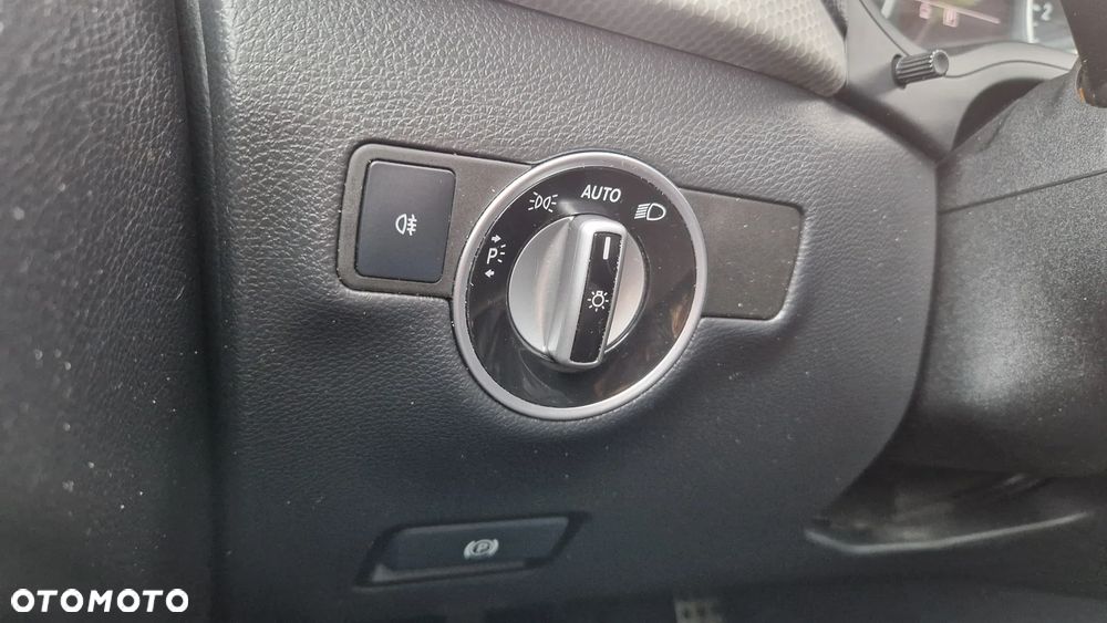 Mercedes-Benz Klasa B 200 CDI (BlueEFFICIENCY) - 20