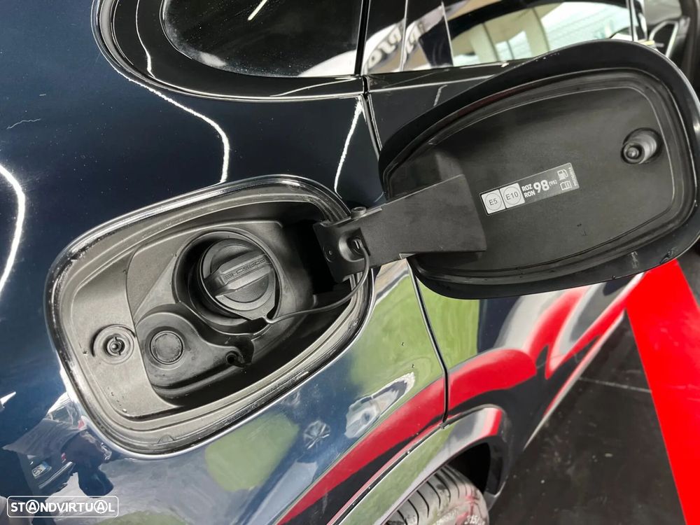 Porsche Cayenne Coupé E-Hybrid - 54