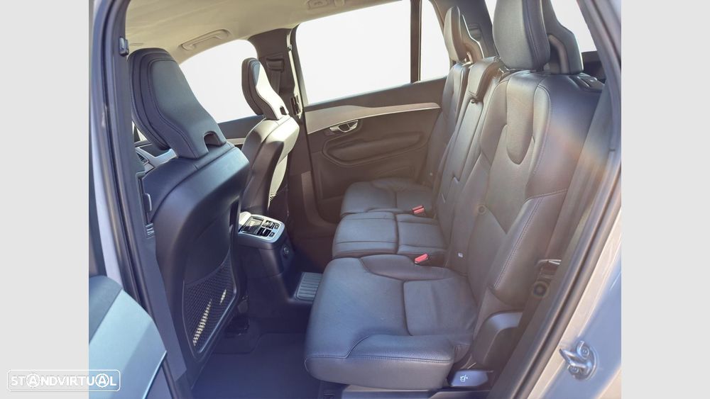 Volvo XC 90 2.0 T8 PHEV Core AWD - 21
