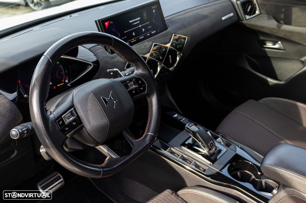 DS DS3 Crossback PureTech 155 Aut. PERFORMANCE LINE - 29