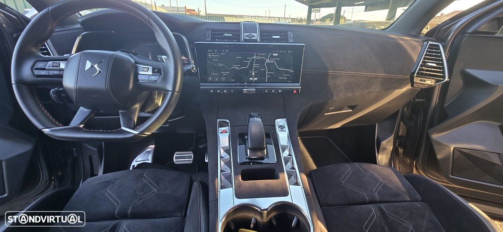 DS DS7 Crossback E-Tense Performance Line+ EAT8 - 17