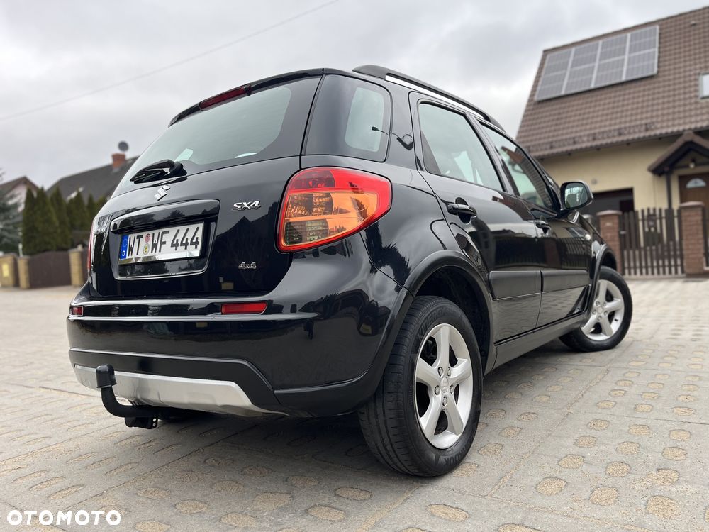 Suzuki SX4 Classic 1.6 VVT 4x4 Comfort - 36