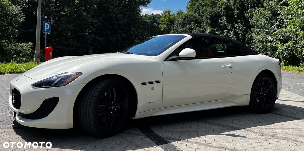 Maserati GranCabrio Sport - 3