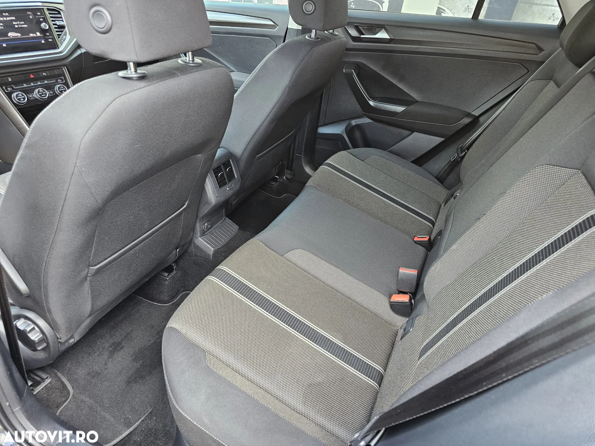 Volkswagen T-ROC 2.0 TDI DSG Style - 15