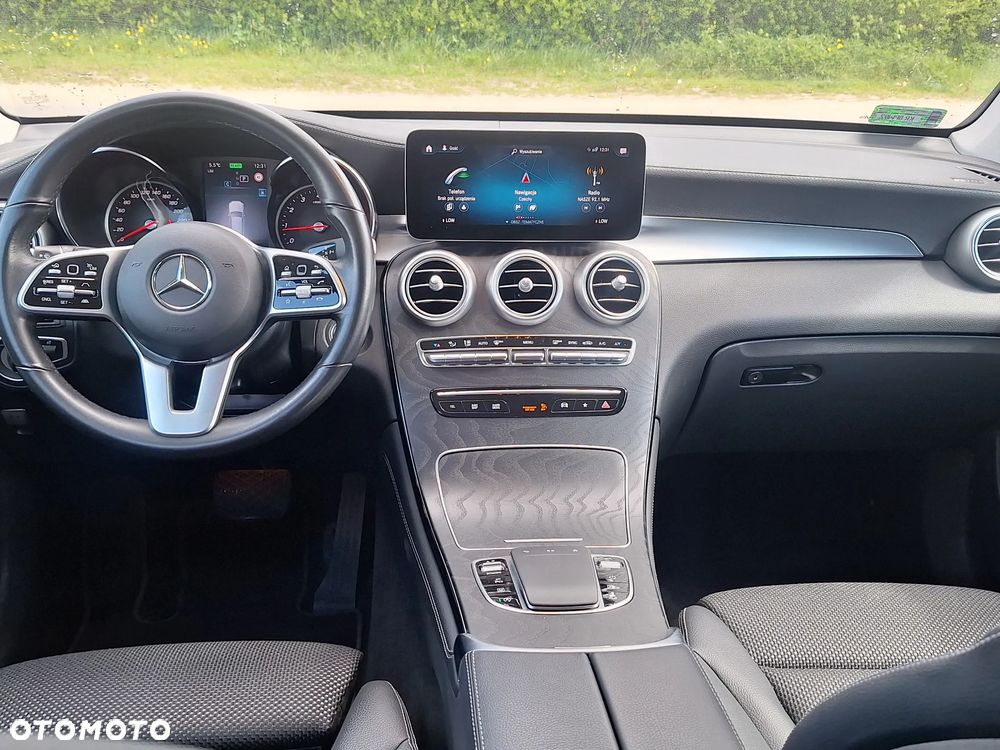 Mercedes-Benz GLC 200 - 7