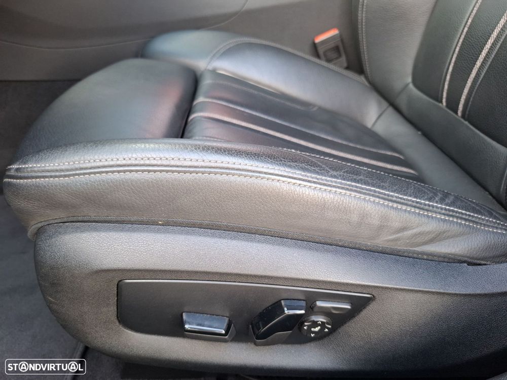 BMW 520 d Pack Desportivo M Auto - 15