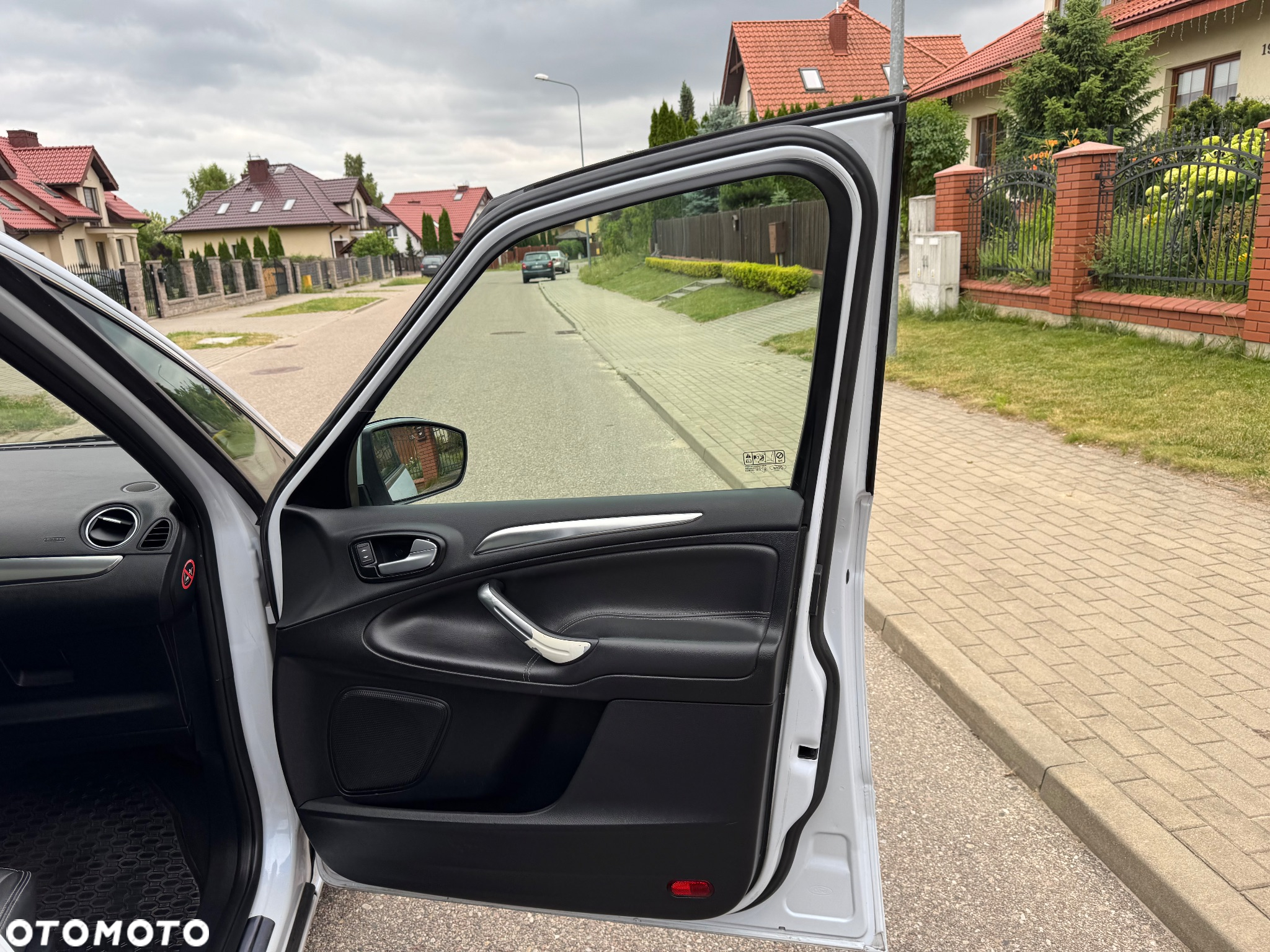 Ford S-Max 2.0 TDCi DPF Titanium - 30