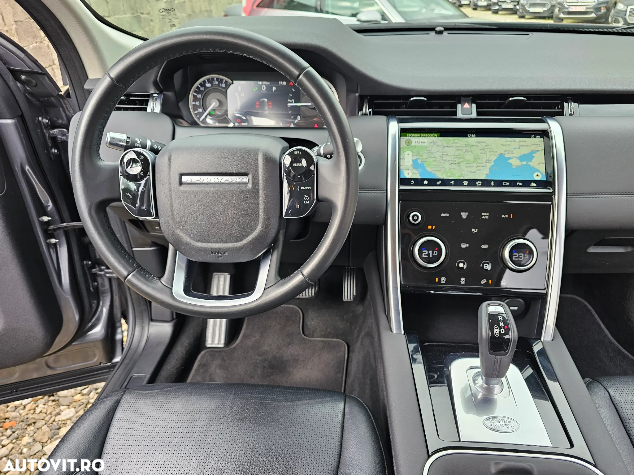 Land Rover Discovery Sport 2.0 D180 MHEV SE - 34