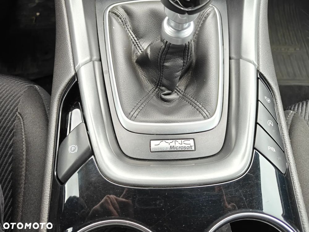 Ford Mondeo 1.5 EcoBoost Titanium - 18