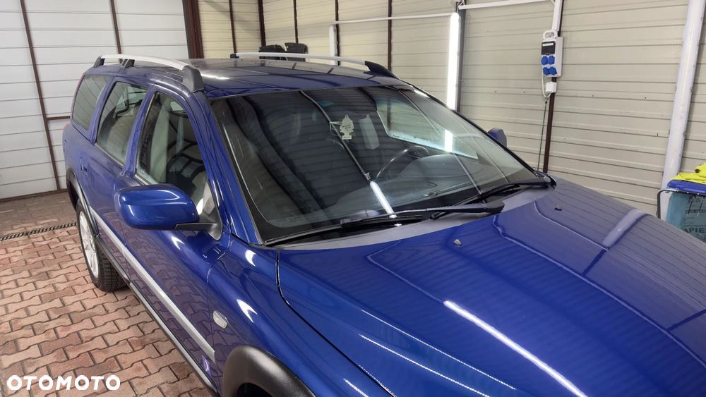 Volvo XC 70 ver-awd - 2