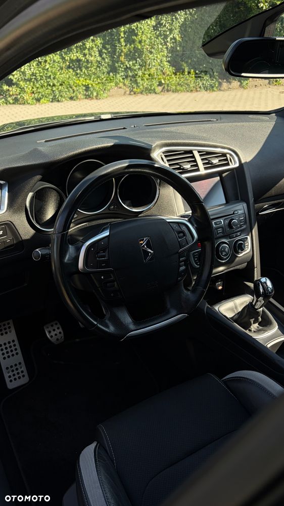 Citroën DS4 1.6 VTi SoChic - 8