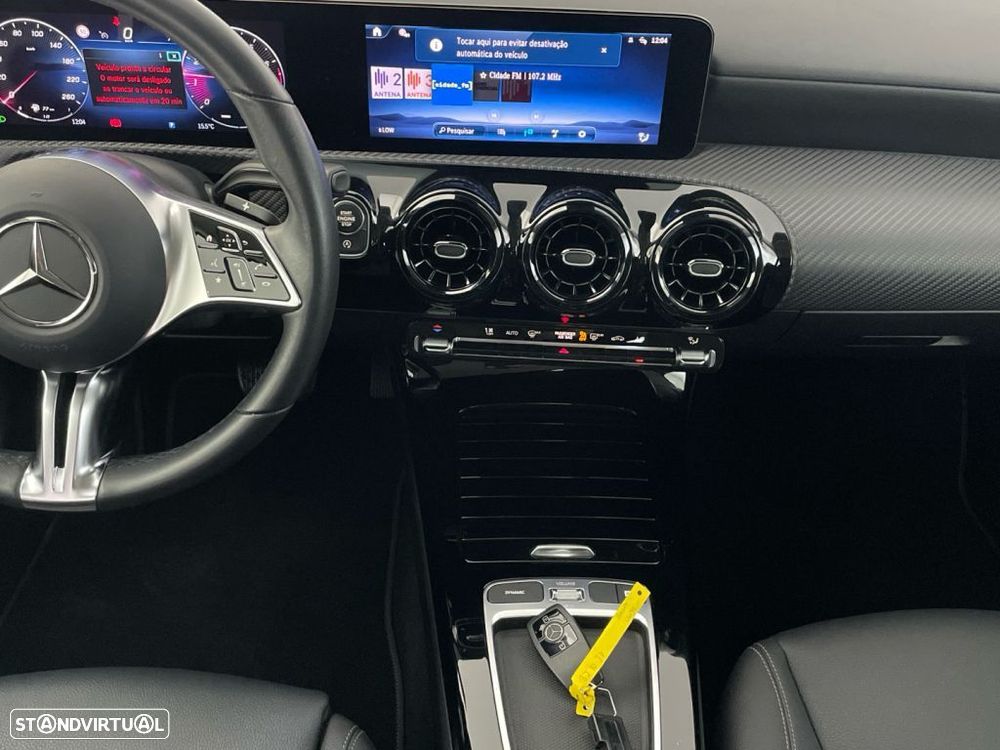 Mercedes-Benz A 200 Standard - 15