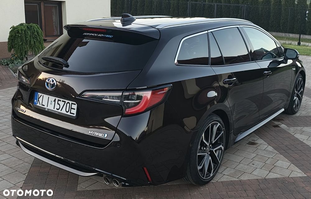 Toyota Corolla 2.0 Hybrid Executive - 6