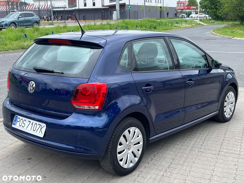 Volkswagen Polo - 8