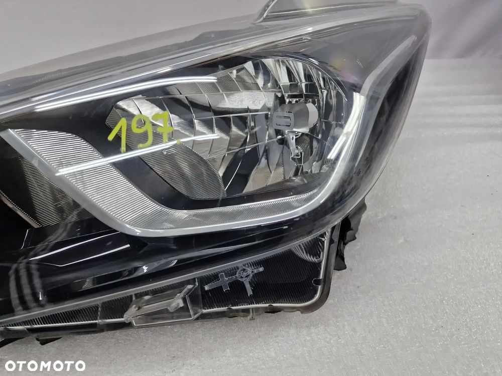 NISSAN MICRA K16 16- LEWA ZWYKŁA LAMPA PRZEDNIA PRZÓD LED , NR KOITO 100-18730 / 100-18728 , NR AUKCJI LA197 - 7