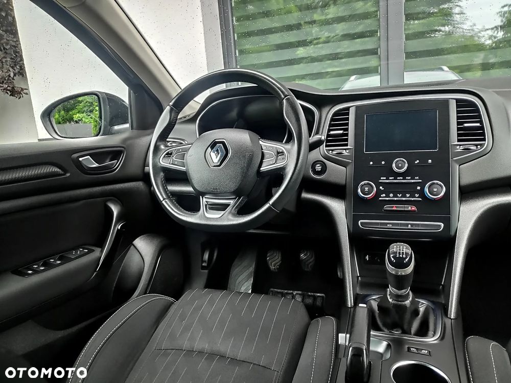 Renault Megane 1.3 TCe FAP Limited - 9