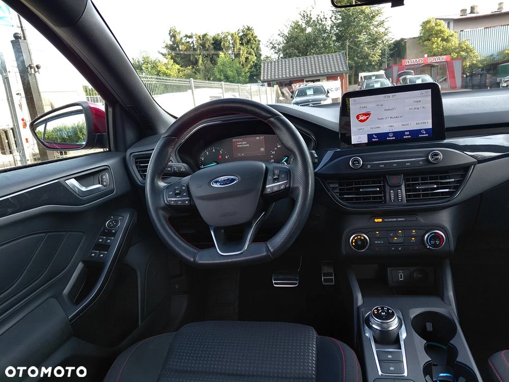 Ford Focus 1.0 EcoBoost Hybrid ST-LINE - 7