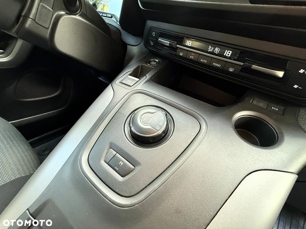 Toyota Proace City Verso Long 1.2 D-4T Family - 32