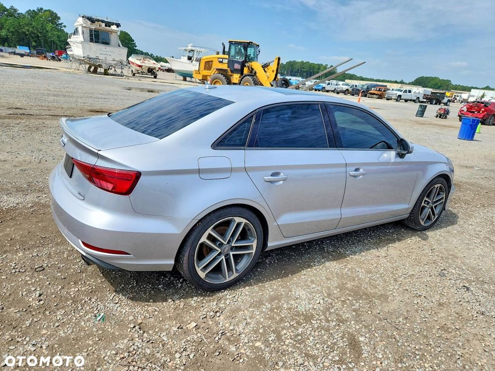 Audi A3 Limousine 2.0 TFSI quattro S tronic sport - 4