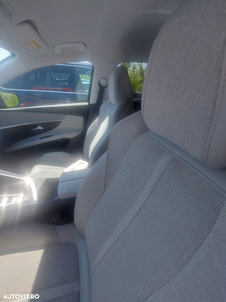 Peugeot 3008 - 8