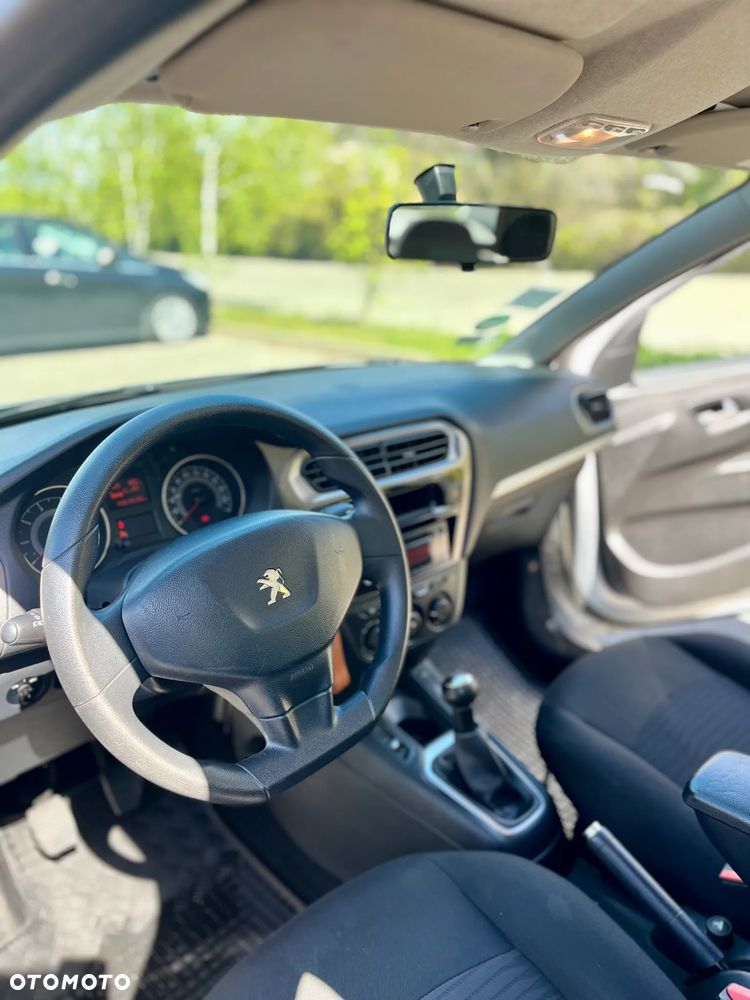 Peugeot 301 1.6 VTi Active - 14