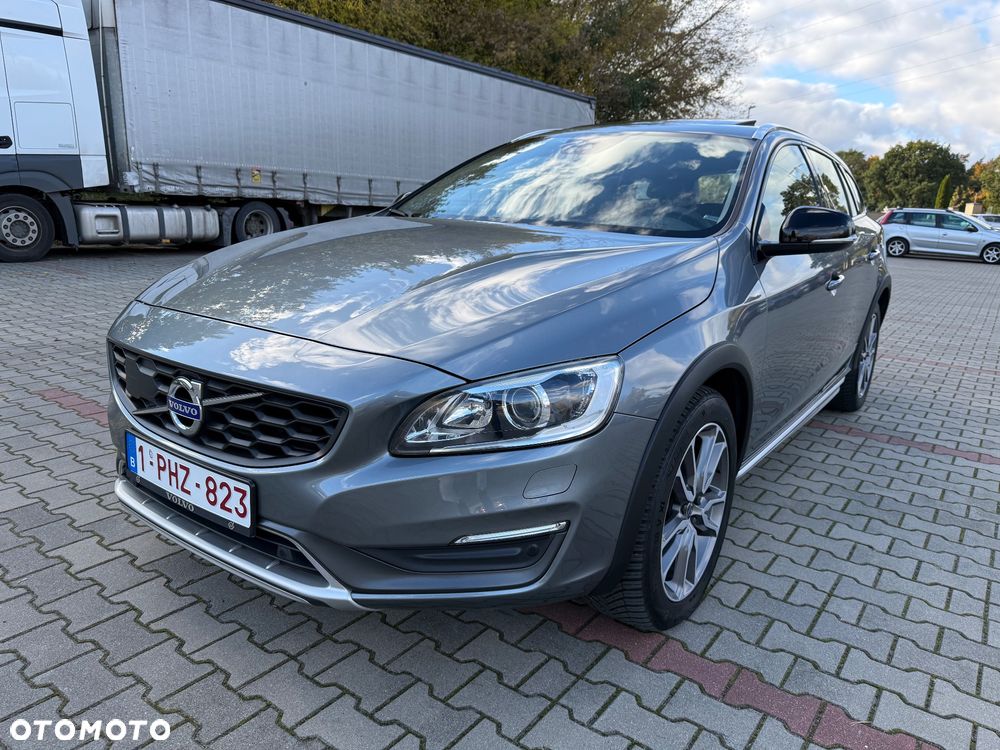 Volvo V60 Cross Country D4 Drive-E Summum - 6