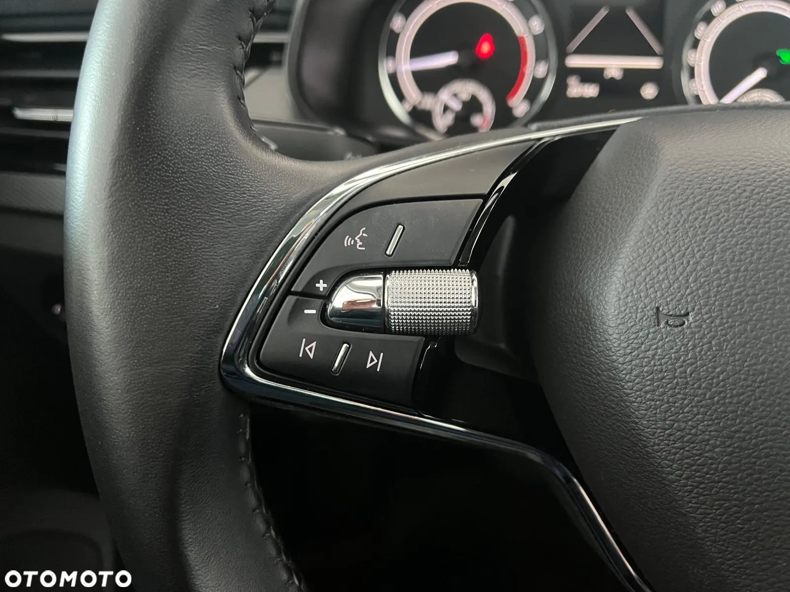 Skoda Kamiq 1.0 TSI Ambition DSG - 24
