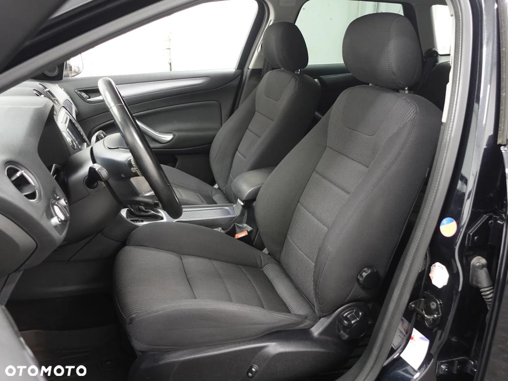 Ford Mondeo - 20