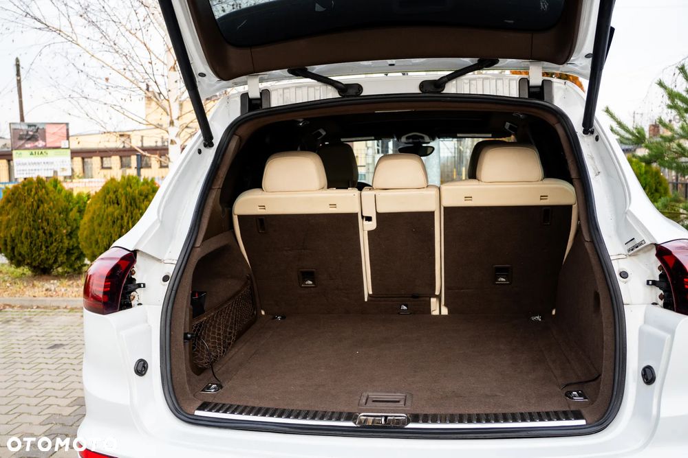 Porsche Cayenne S Tiptronic S - 9