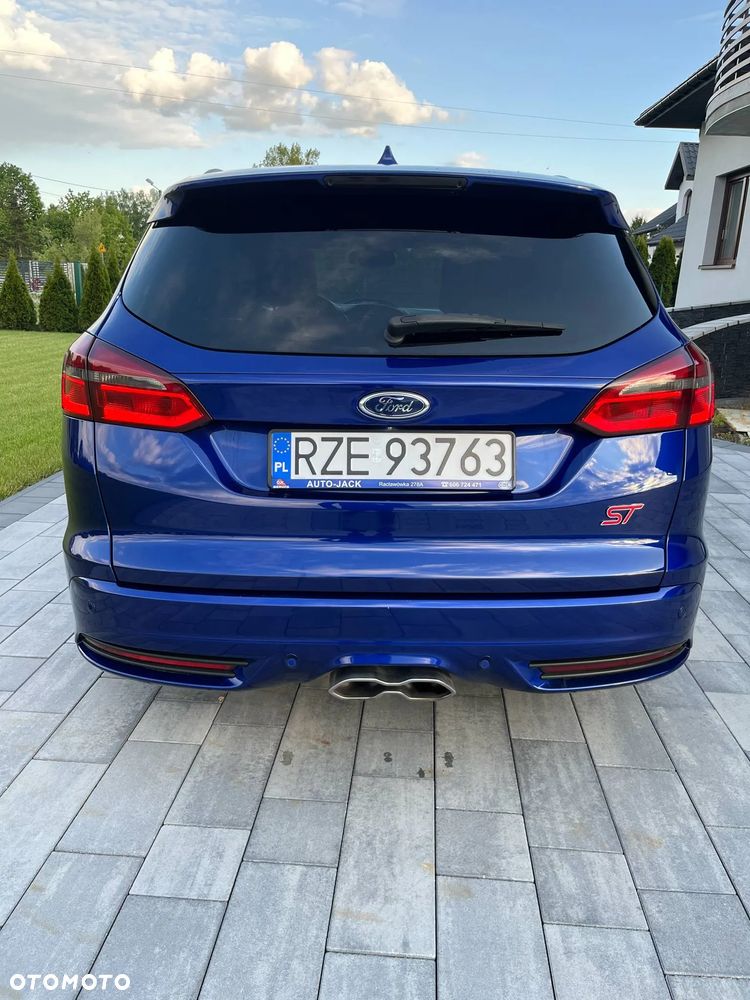 Ford Focus 2.0 TDCi ST - 7