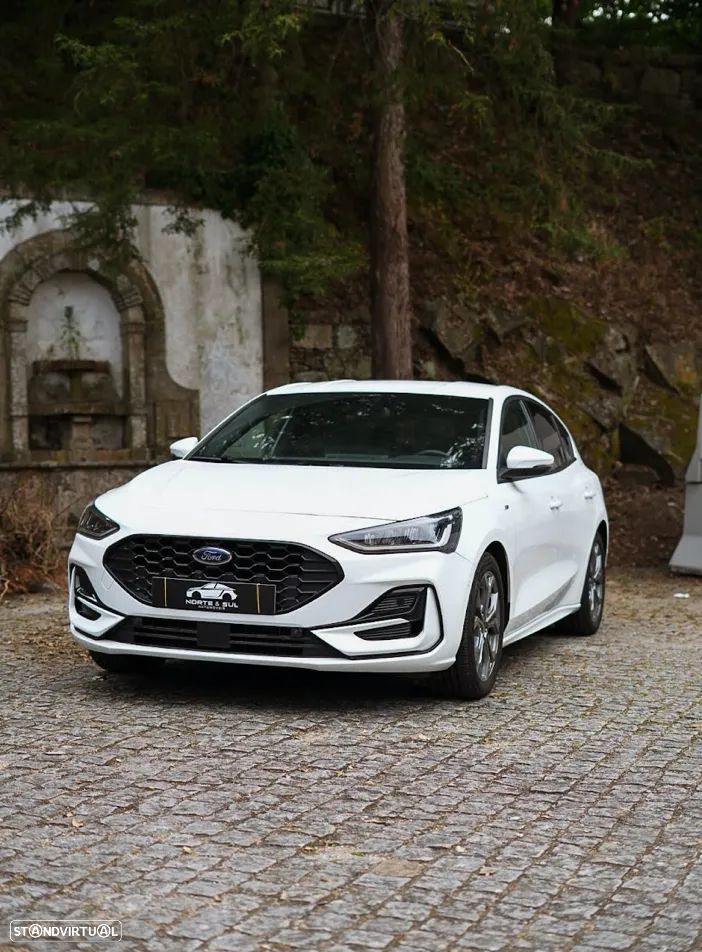 Ford Focus 1.0 EcoBoost MHEV ST-Line Design SIP - 2
