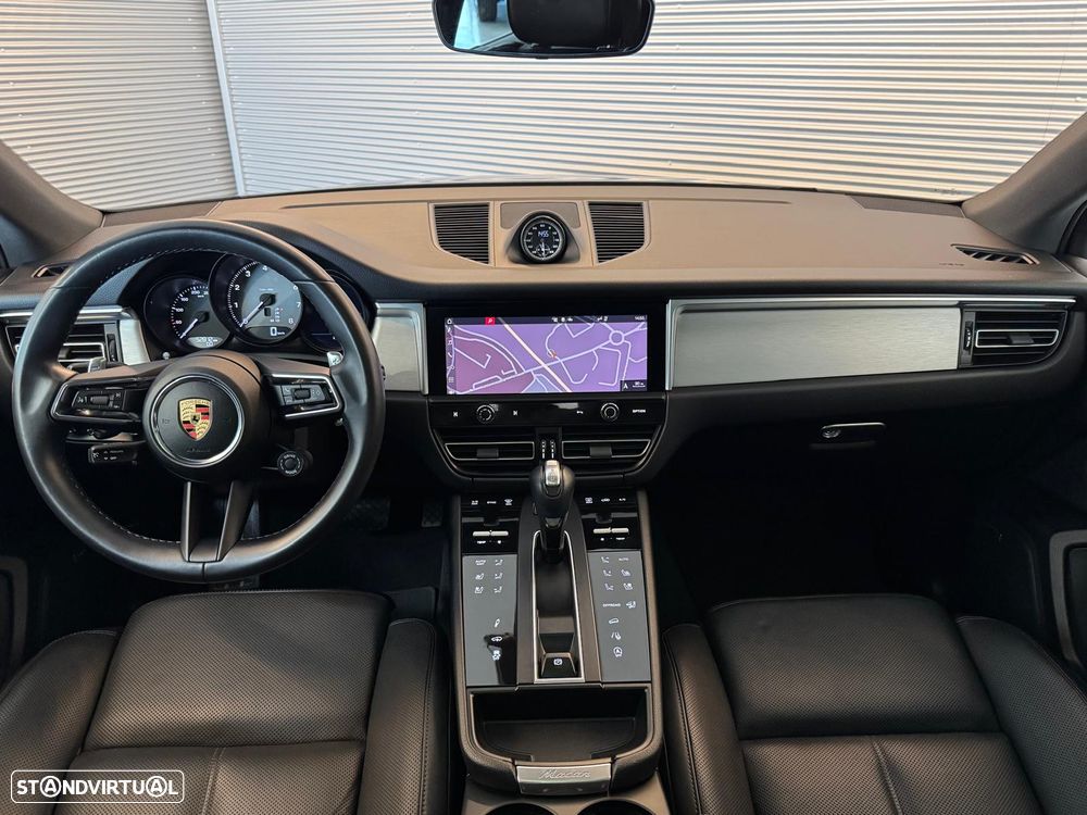 Porsche Macan S - 26