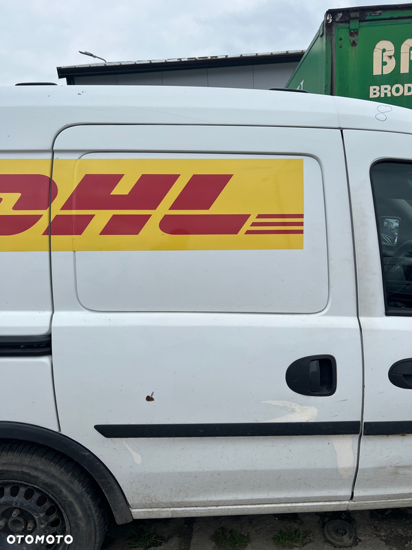 Drzwi tył tylne PRAWE  Opel combo