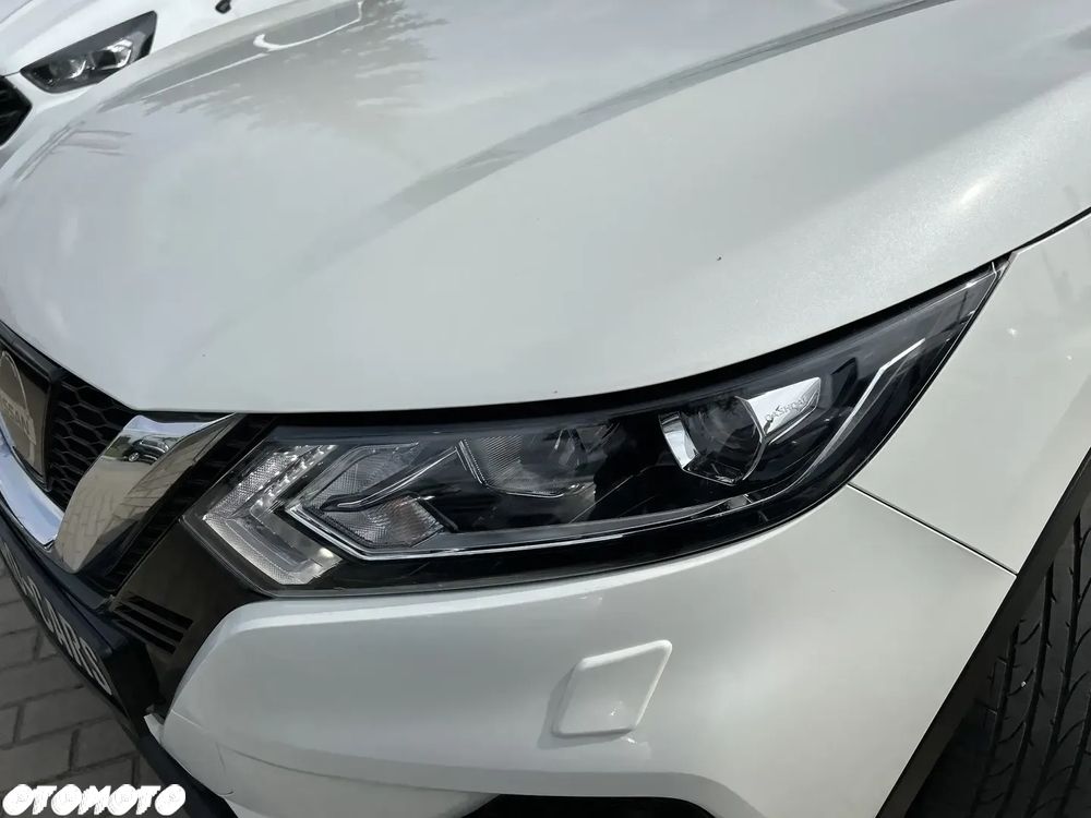 Nissan Qashqai 1.2 DIG-T N-Vision - 8